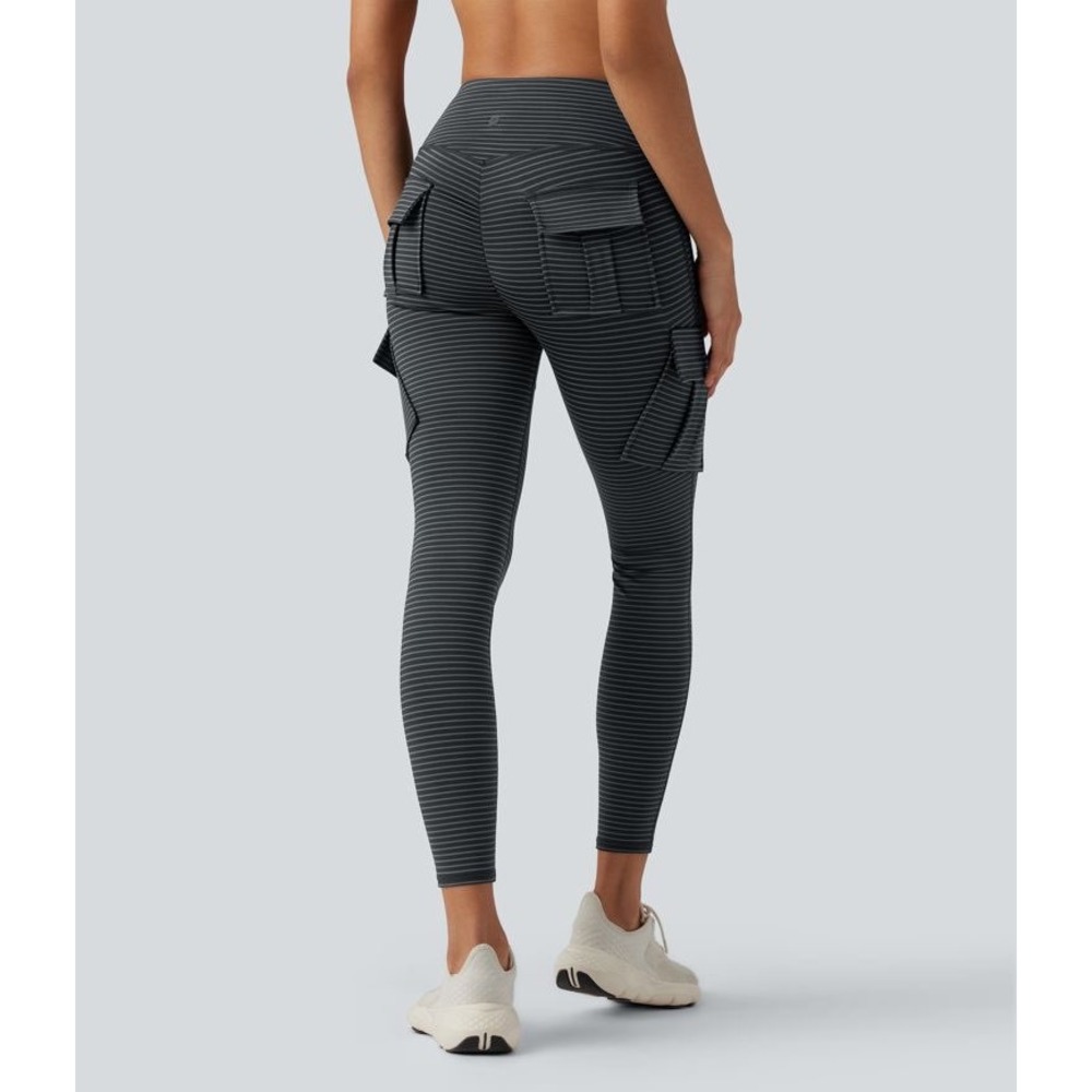Halara Womens High Waisted Striped Yoga Cargo Leggings Black XS Scrunch Butt 7/8